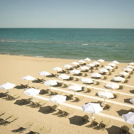 ホテル Alua Sunny Beach Resort & Spa サニービーチ